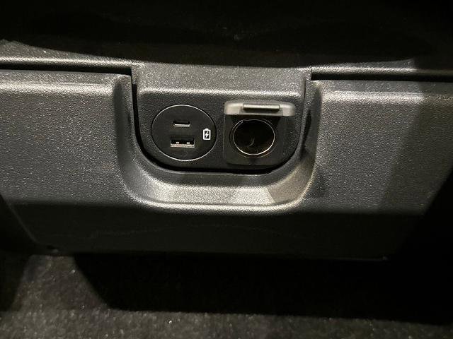 Certified 2022 Ford F150 XLT w/ Bed Utility Package image 31