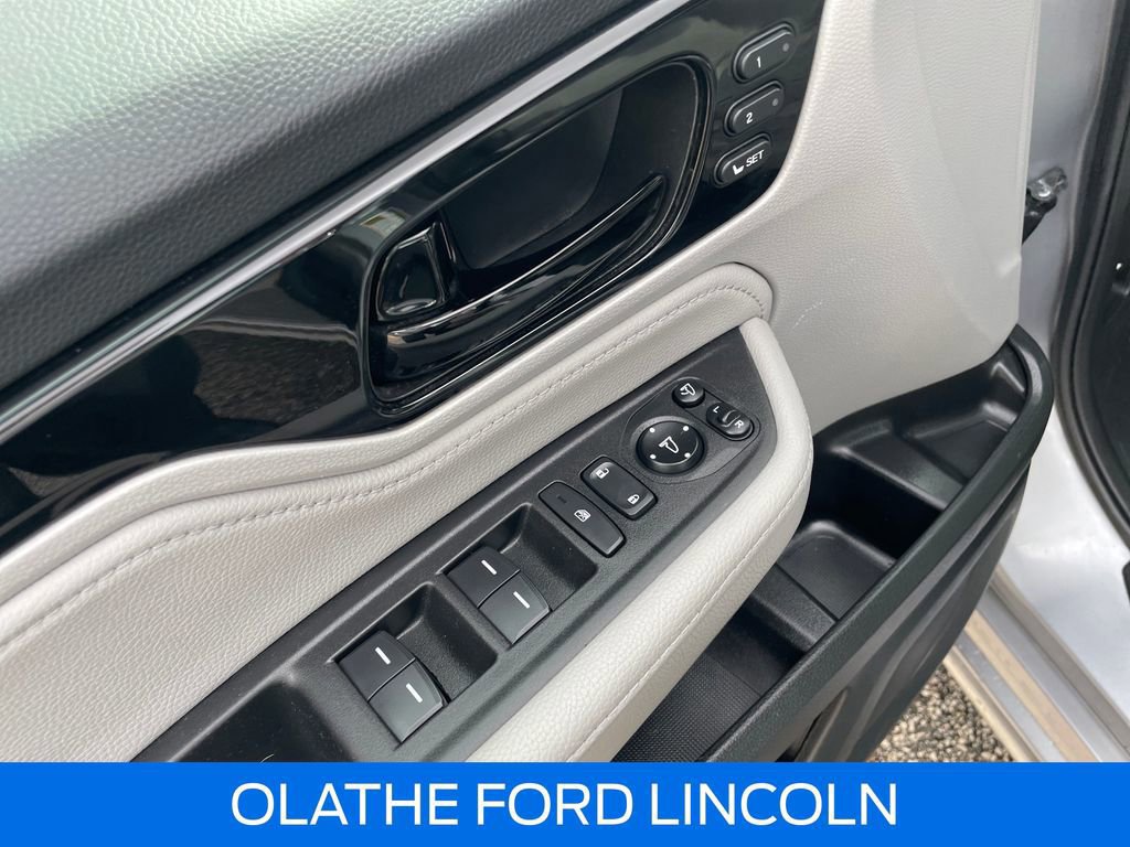 Used 2022 Honda Odyssey Elite image 21