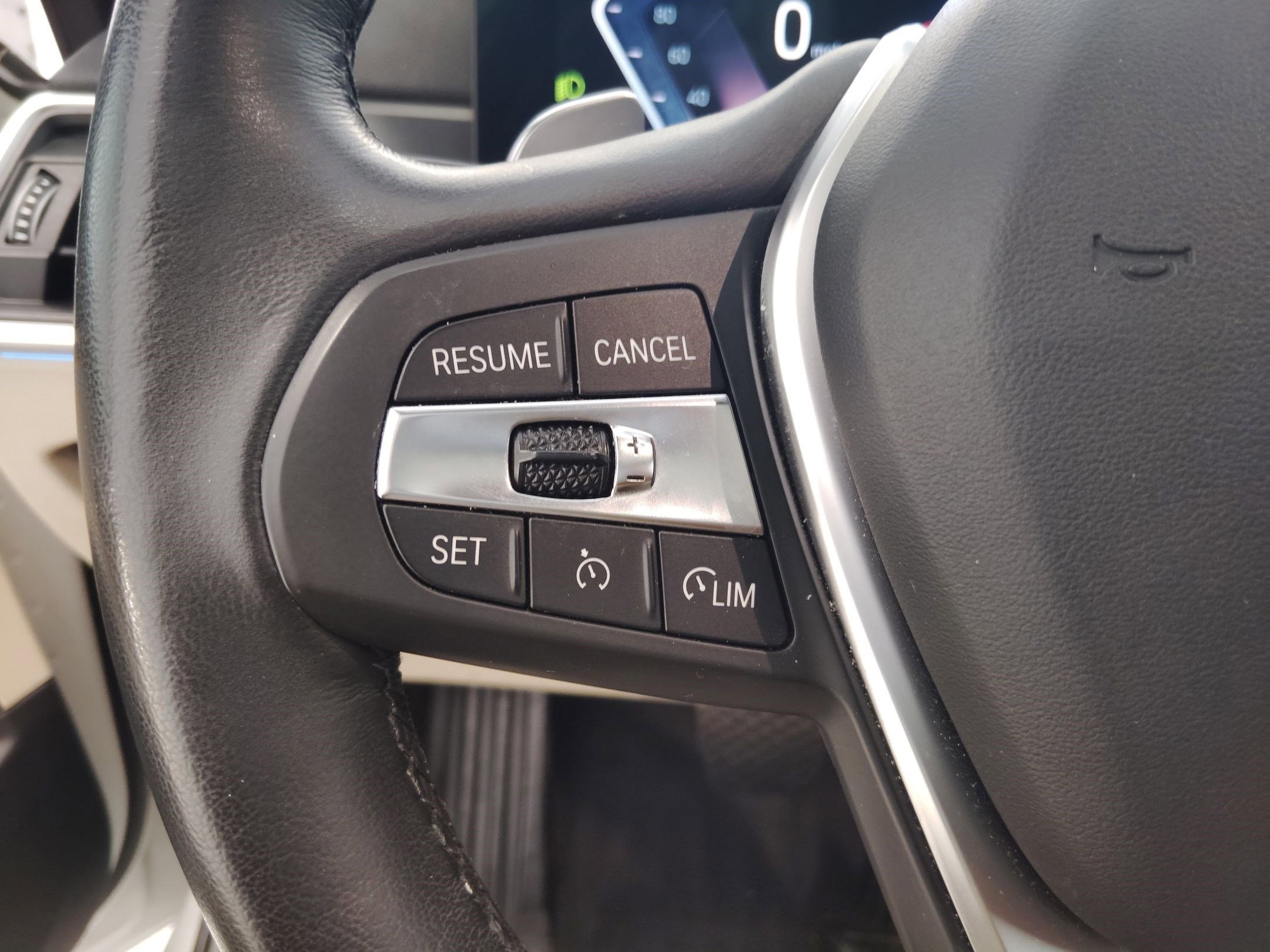 Used 2023 BMW 330i Sedan w/ Premium Package image 13