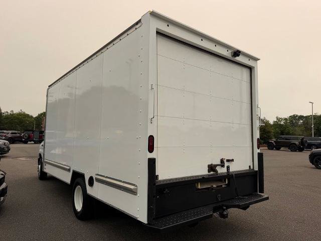 Certified 2022 Ford E-350 and Econoline 350 Super Duty w/ Power Windows & Locks Group RWD image 7