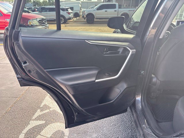 Used 2024 Toyota RAV4 LE FWD image 17