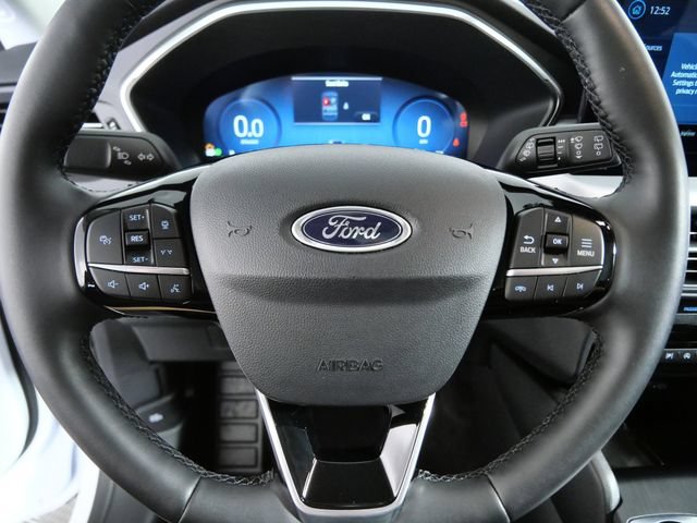 Certified 2025 Ford Escape Platinum w/ Premium Technology Package AWD/4WD image 22