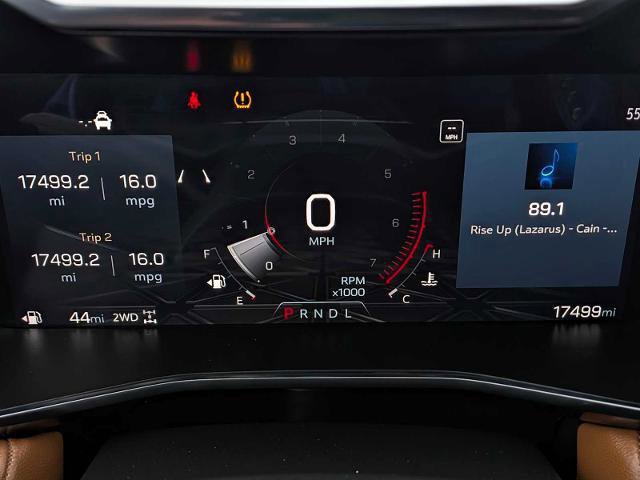 Used 2024 GMC Canyon AT4 image 32