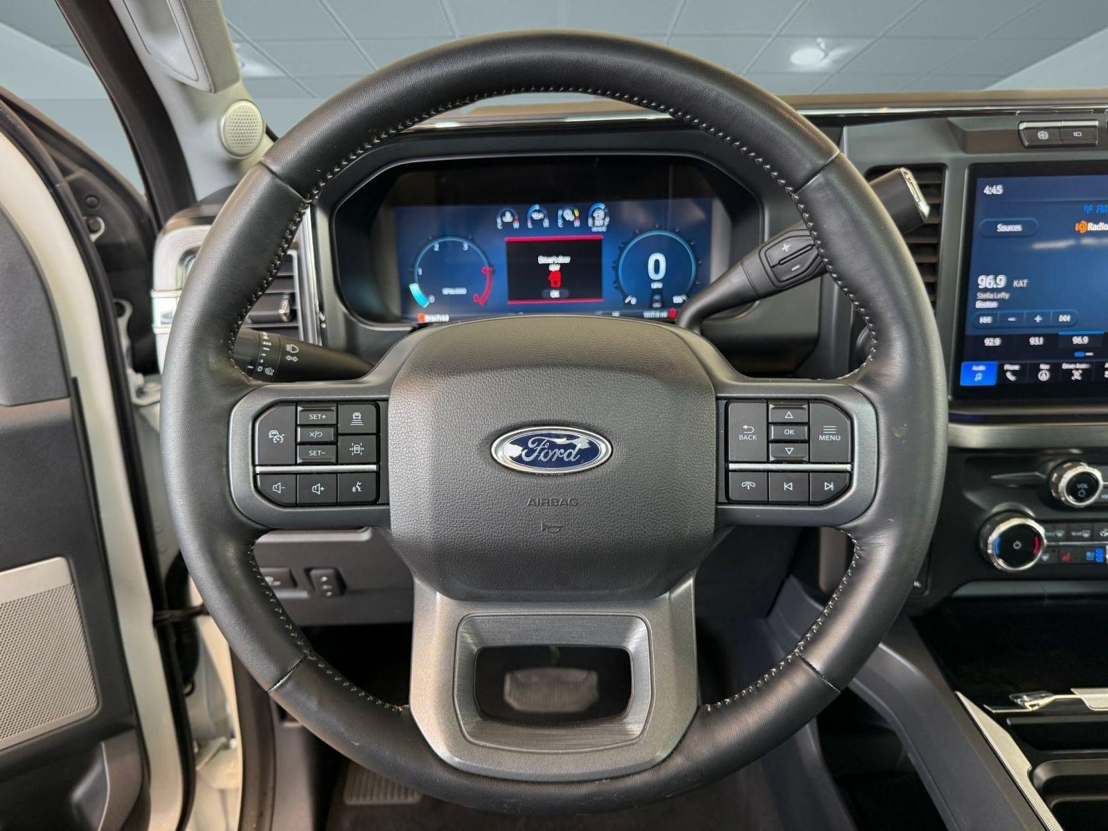 Certified 2024 Ford F250 Lariat w/ Lariat Ultimate Package AWD/4WD image 11