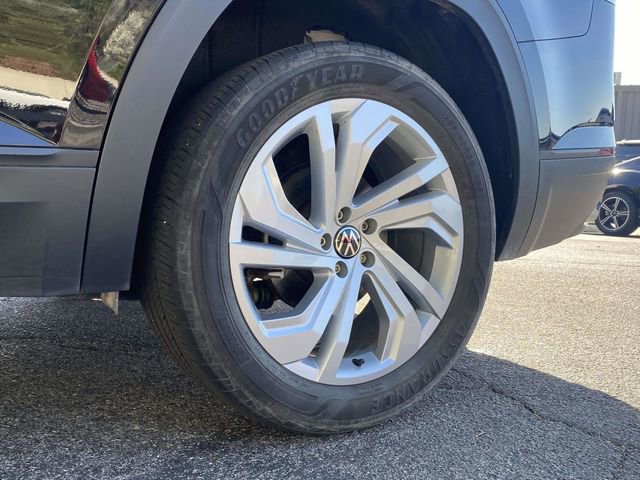 Used 2022 Volkswagen Atlas SE w/ Panoramic Sunroof Package image 11