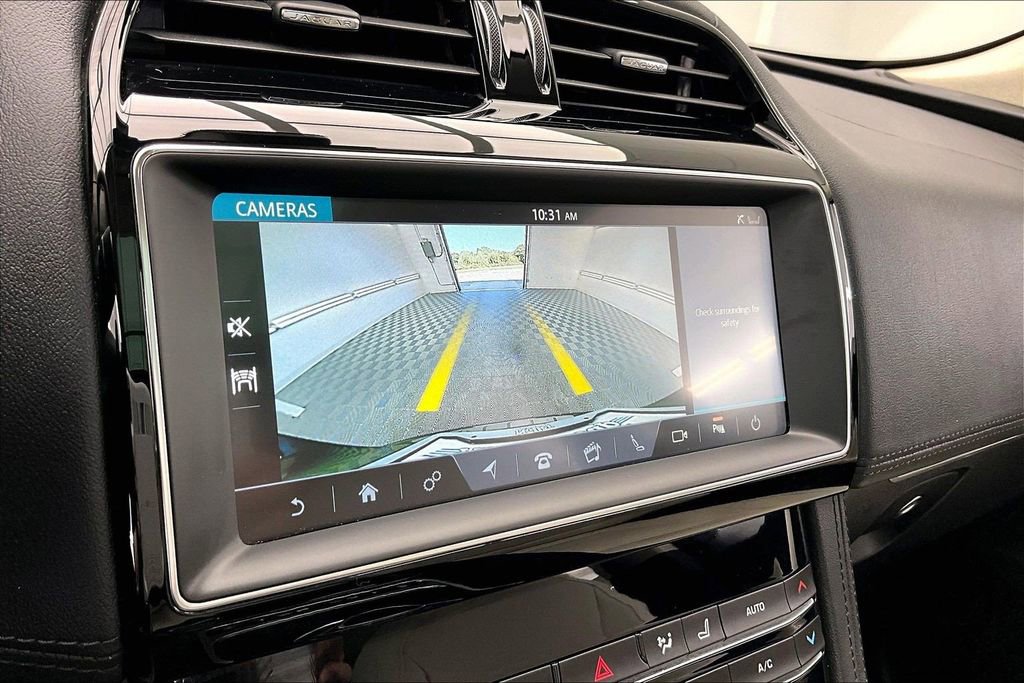 Used 2020 Jaguar F-PACE Prestige AWD/4WD image 21