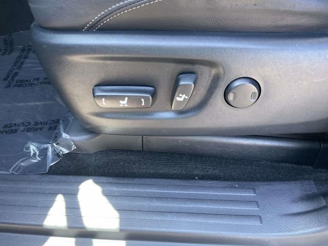 Used 2020 Toyota 4Runner Nightshade image 12