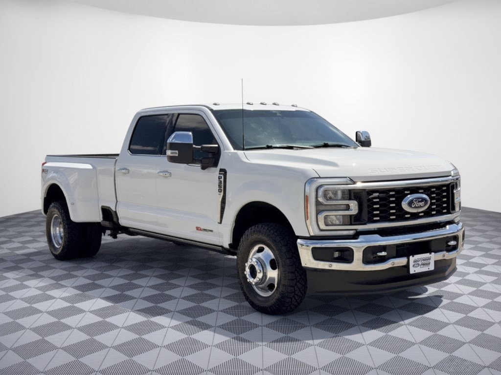 Certified 2024 Ford F350 Lariat w/ Lariat Ultimate Package AWD/4WD image 7