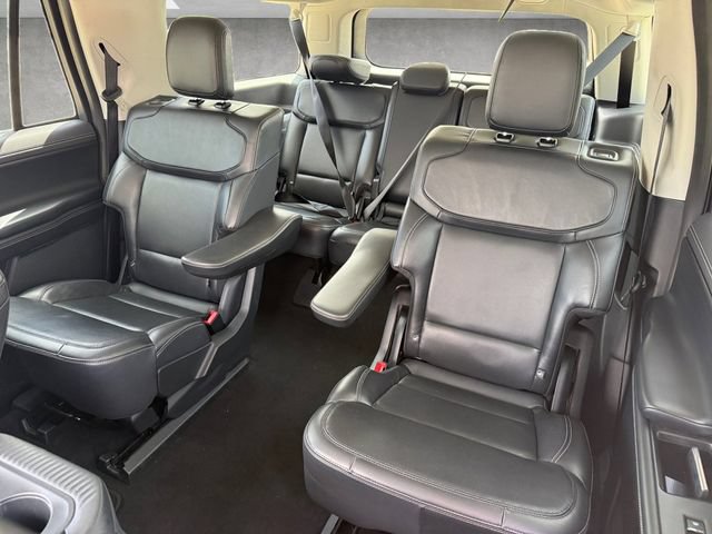 Certified 2025 Ford Expedition Max Platinum AWD/4WD image 23