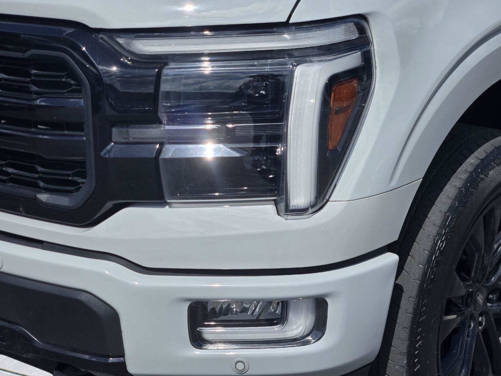 Certified 2024 Ford F150 Lariat w/ FX4 Off-Road Package AWD/4WD image 10