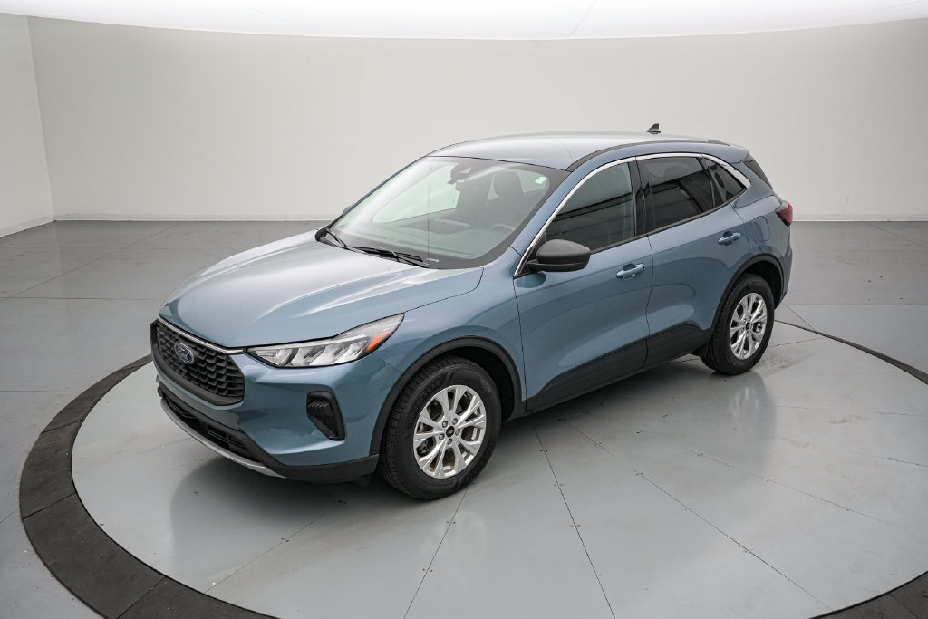 Certified 2023 Ford Escape Active w/ Tech Pack #1 AWD/4WD image 8