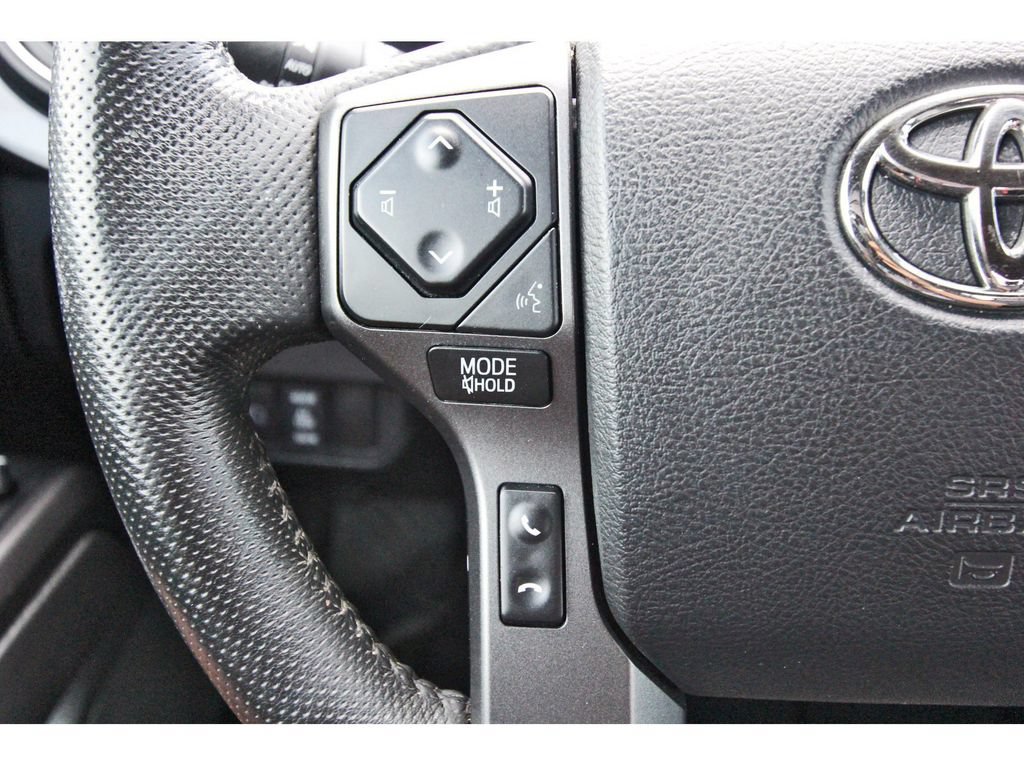 Used 2023 Toyota Tacoma TRD Off-Road w/ Technology Package AWD/4WD image 19