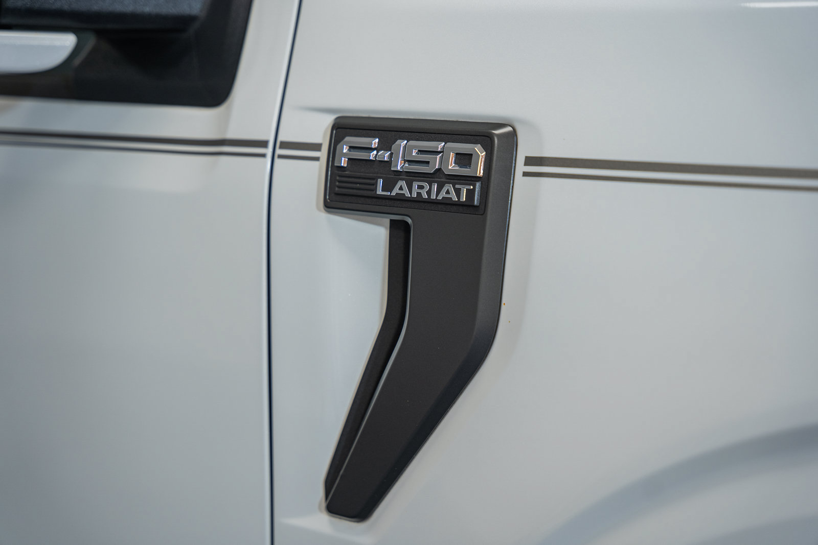 Certified 2023 Ford F150 Lariat w/ Equipment Group 502A High AWD/4WD image 13