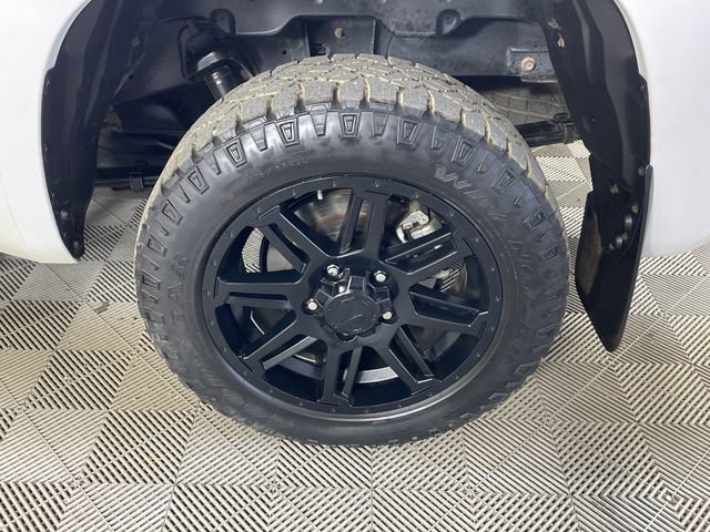 Used 2020 Toyota Tundra SR5 w/ SR5 Upgrade Package AWD/4WD image 19