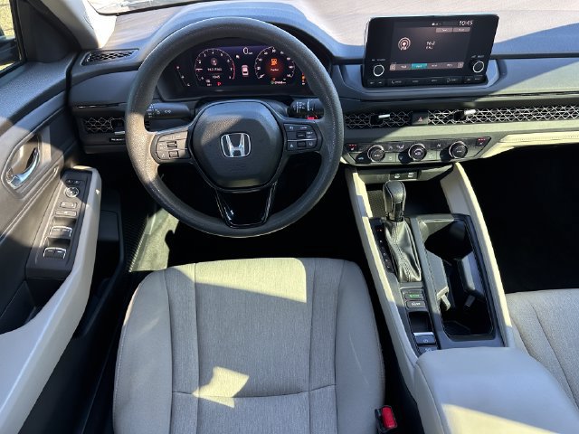 Used 2023 Honda Accord EX image 13