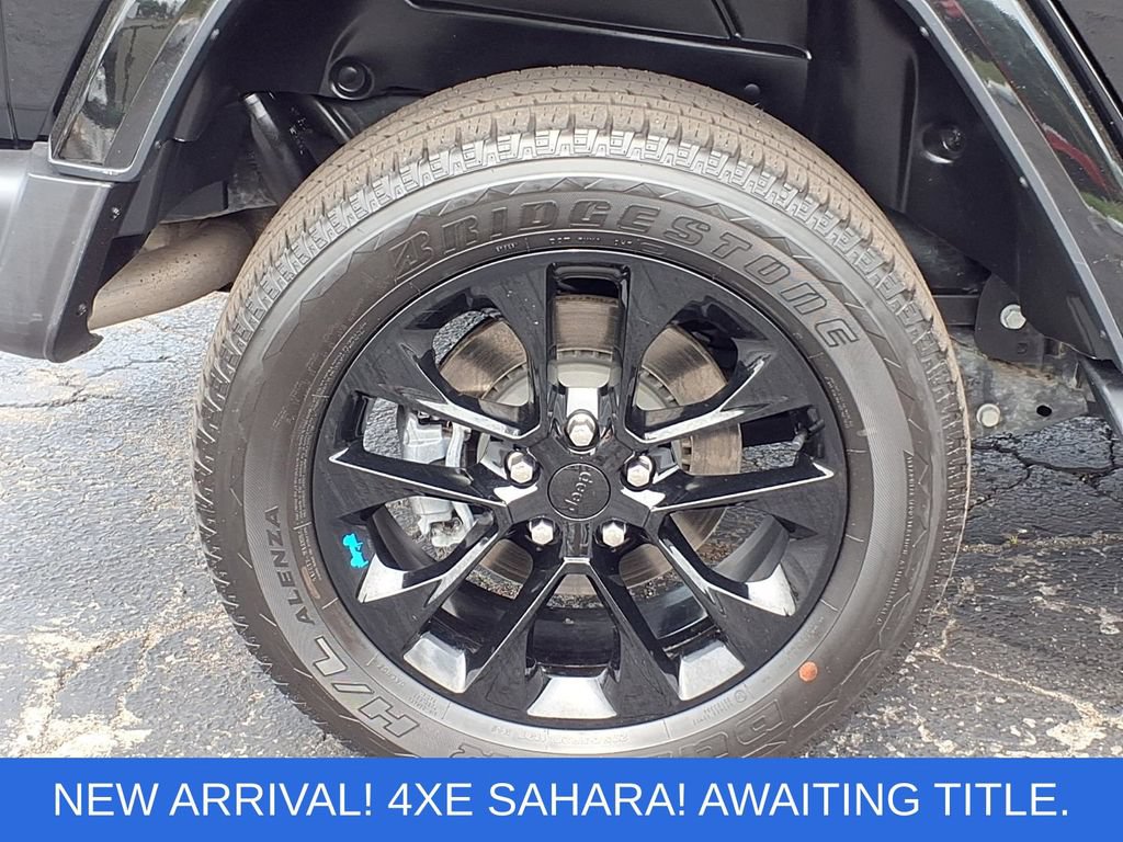 Used 2023 Jeep Wrangler Unlimited Sahara w/ Cold Weather Group AWD/4WD image 26