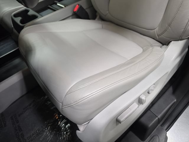 Used 2024 Honda Odyssey EX-L image 28