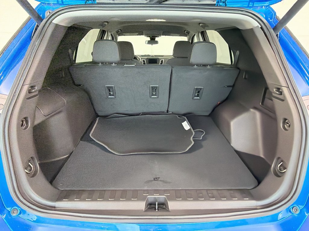 Used 2024 Chevrolet Equinox LT FWD image 28