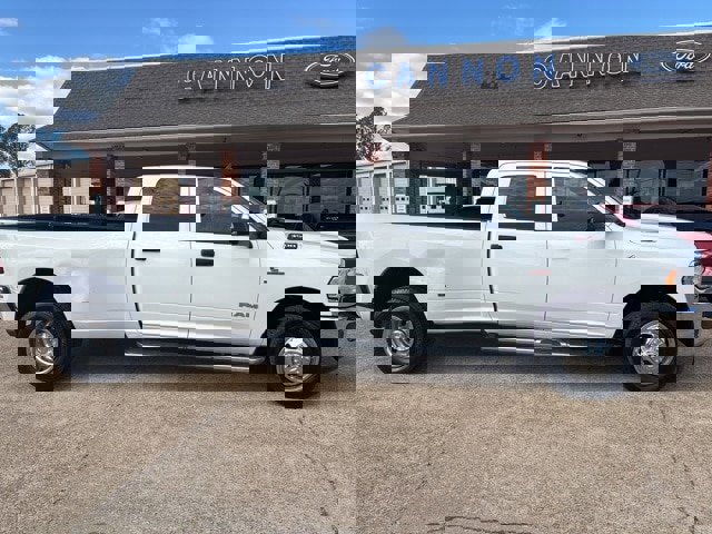 Used 2022 RAM 3500 Tradesman image 7