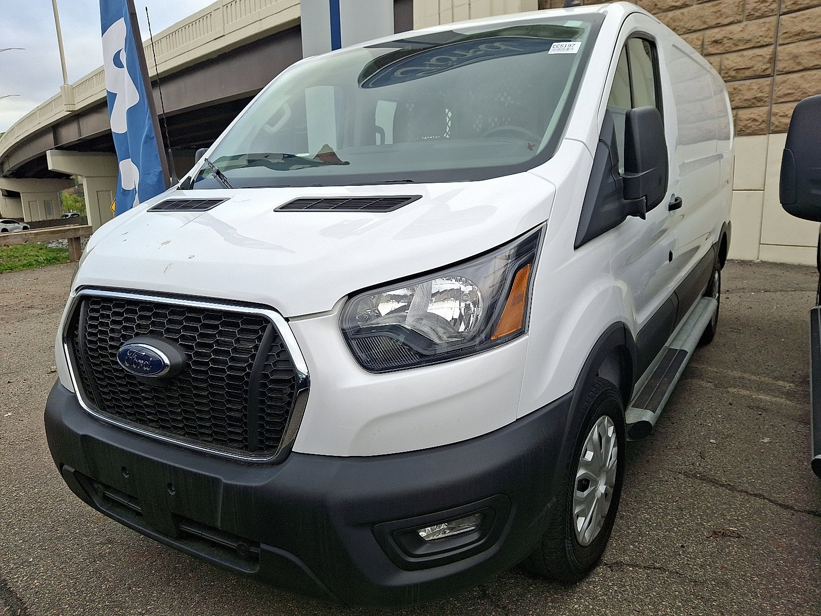 Certified 2024 Ford Transit 250 Low Roof w/ Exterior Upgrade Package RWD image 1