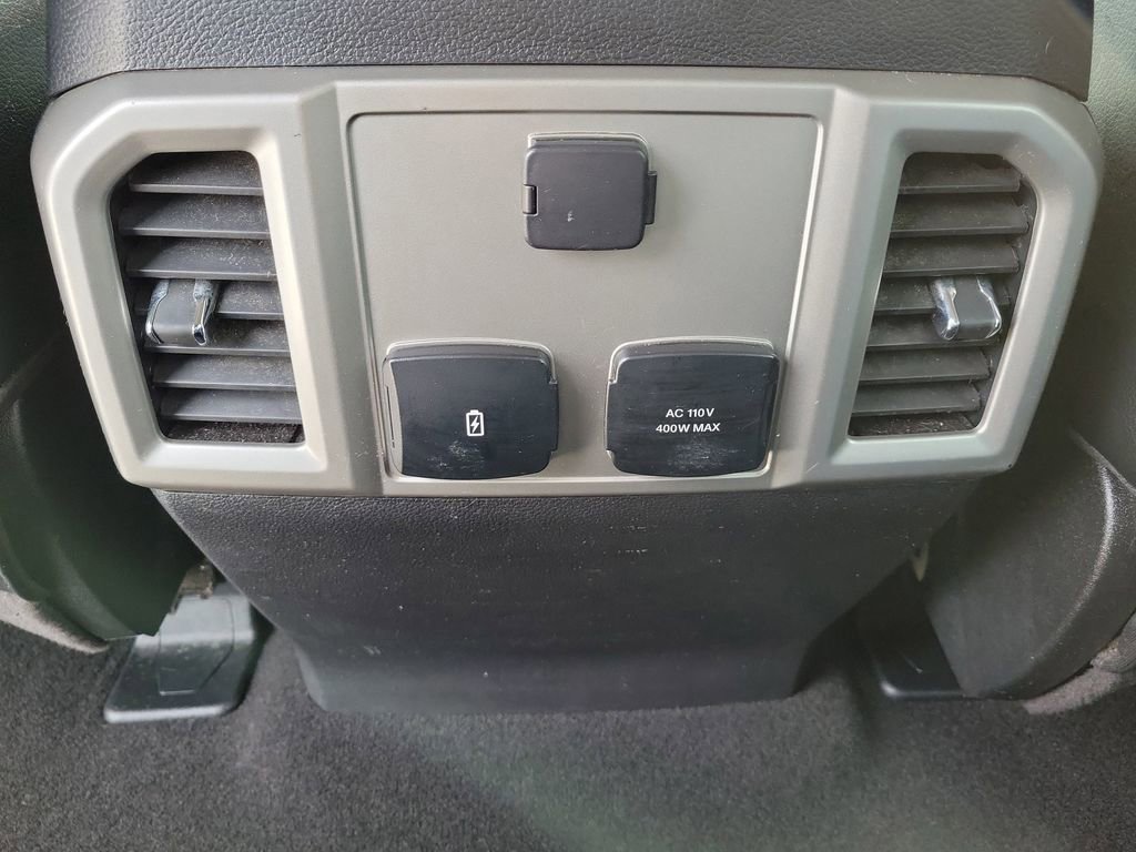 Certified 2019 Ford F250 Lariat w/ Chrome Package image 15