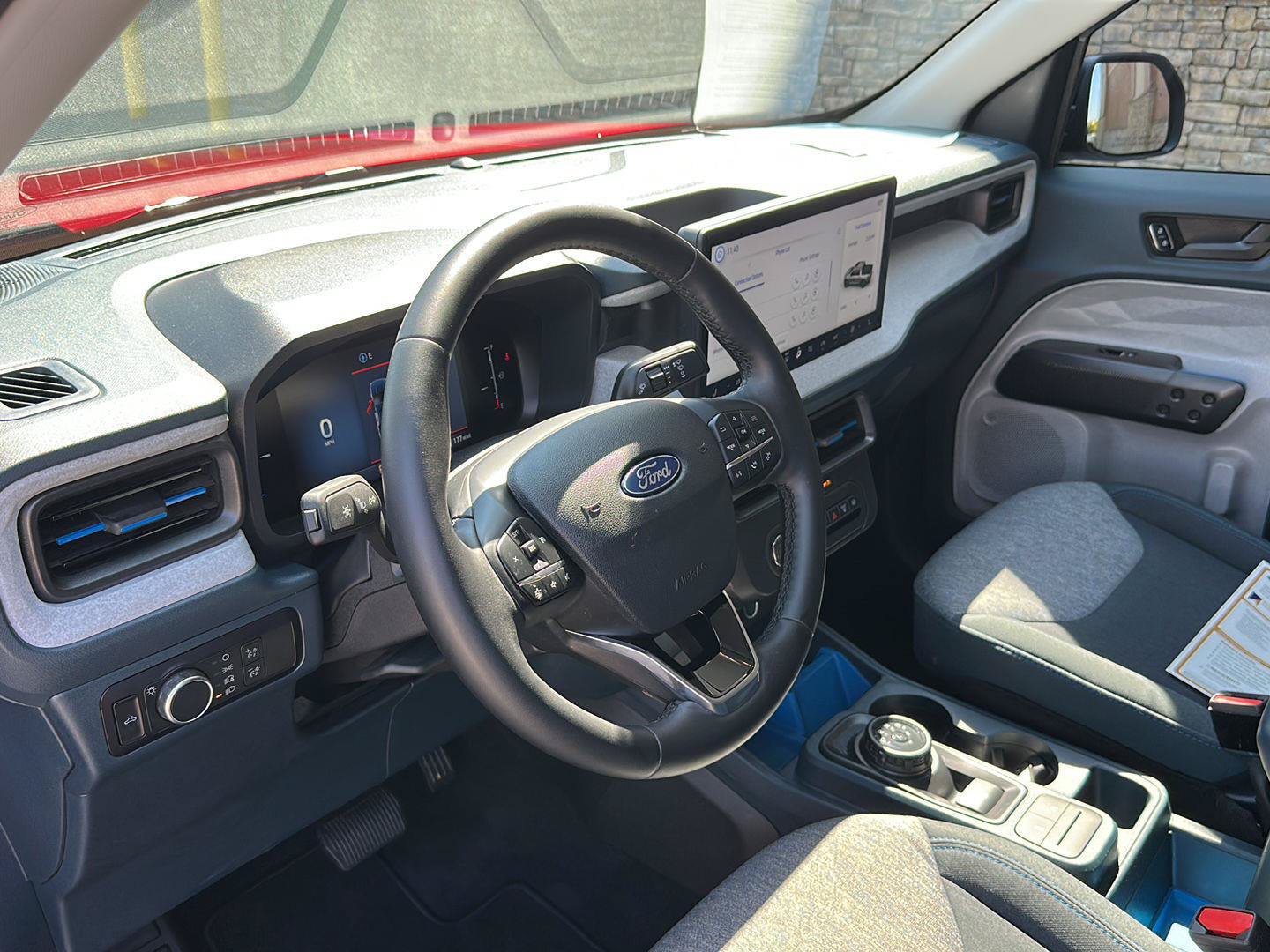 Certified 2025 Ford Maverick XLT w/ XLT Luxury Package AWD/4WD image 10