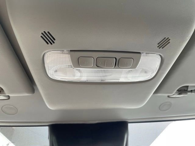 Certified 2019 Ford Transit 250 130 Medium Roof RWD image 17
