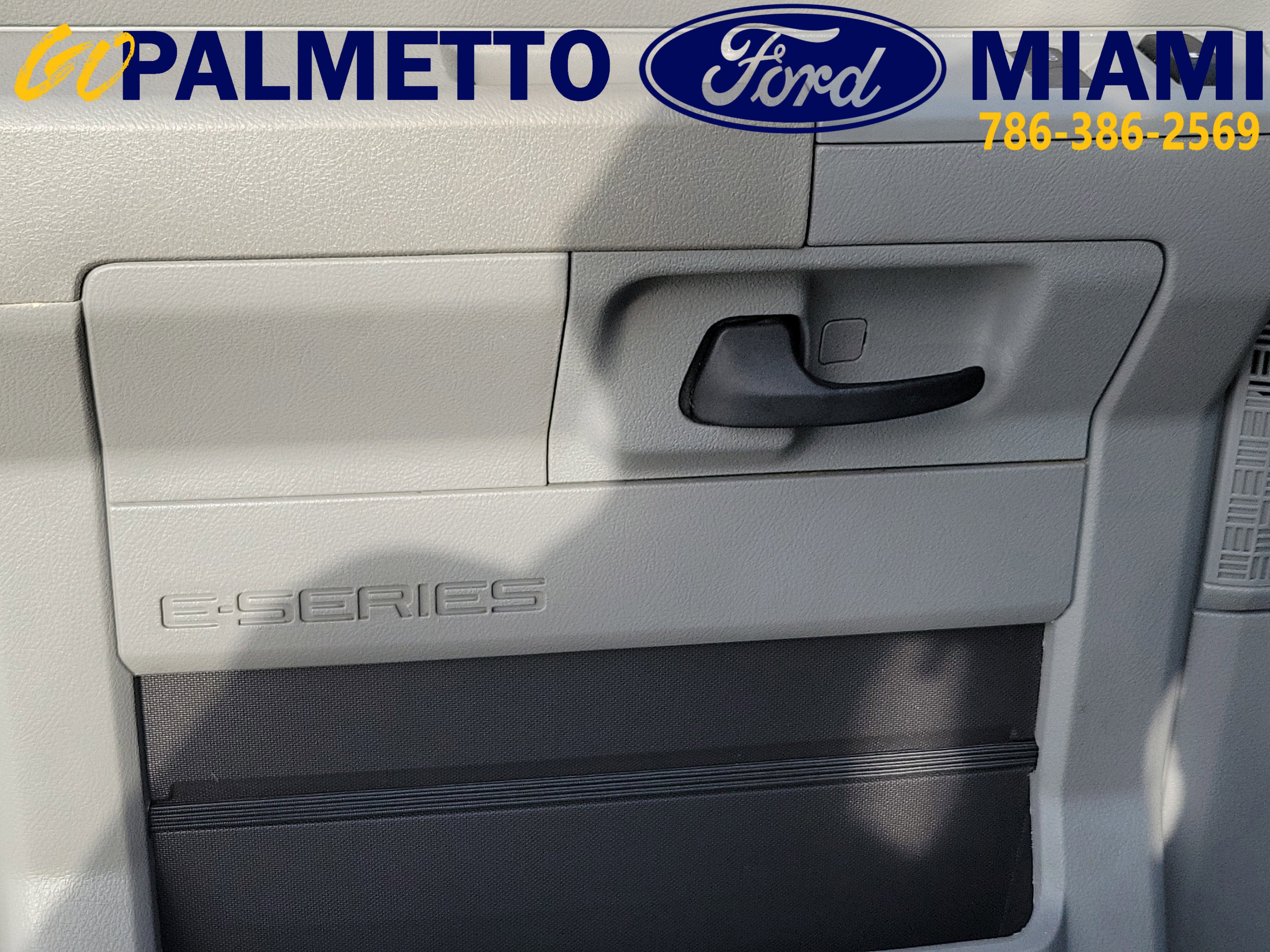 Certified 2022 Ford E-350 and Econoline 350 Super Duty RWD image 14
