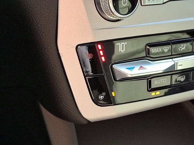 Certified 2021 Ford Explorer XLT w/ Equipment Group 202A image 26