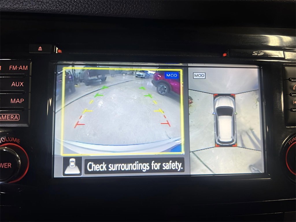 Used 2017 Nissan Rogue SL image 29