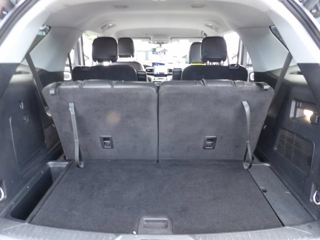 Certified 2023 Ford Explorer XLT w/ Equipment Group 202A RWD image 26