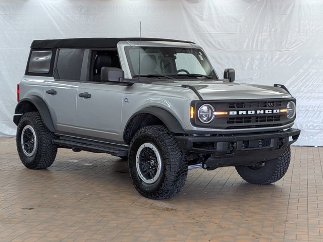 Certified 2024 Ford Bronco Black Diamond w/ Sasquatch Package AWD/4WD image 7
