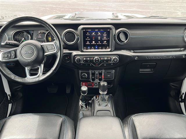 Used 2022 Jeep Wrangler Unlimited Rubicon 4xe w/ Cold Weather Group AWD/4WD image 19