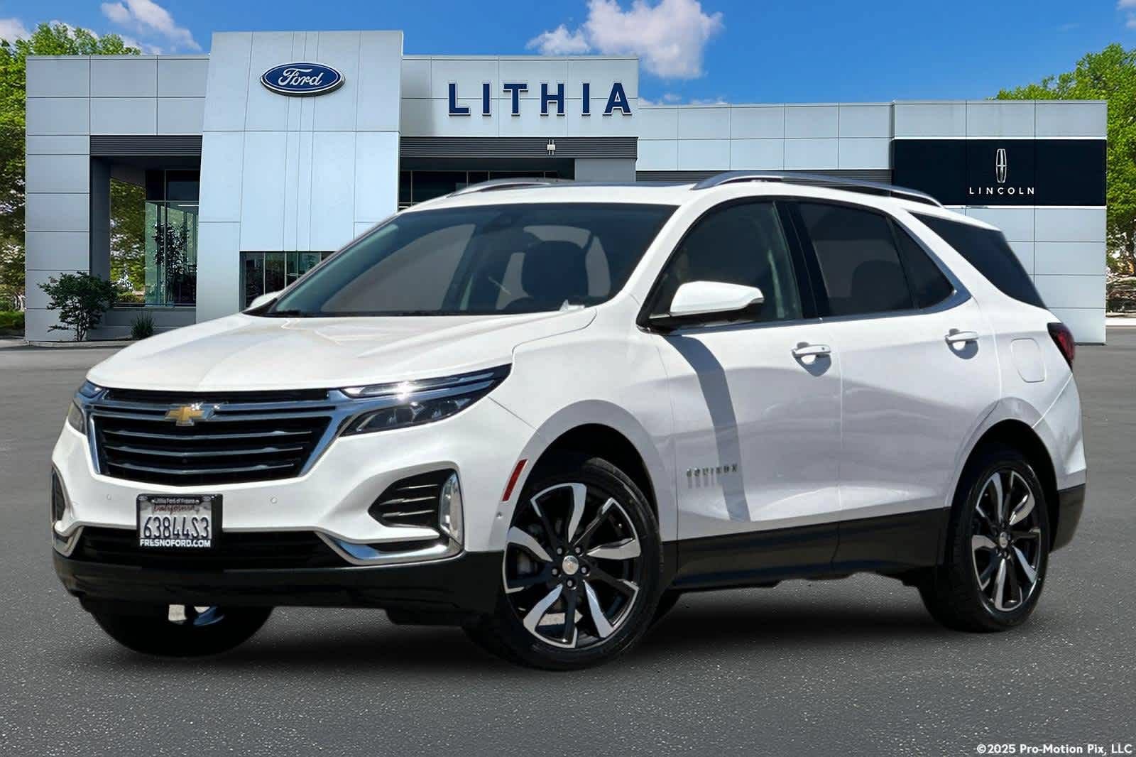 Used 2023 Chevrolet Equinox Premier AWD/4WD image 1