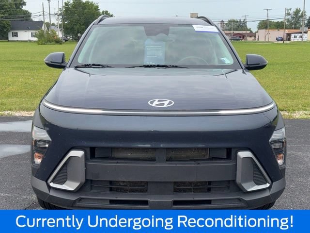 Used 2025 Hyundai Kona SEL FWD image 3
