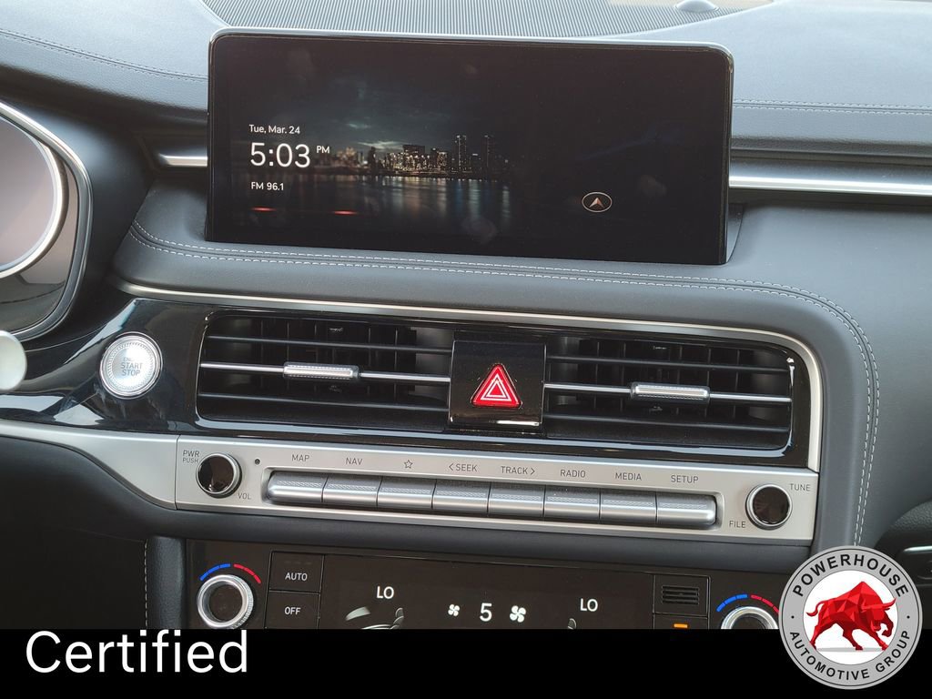 Used 2025 Genesis G70 2.5T image 20