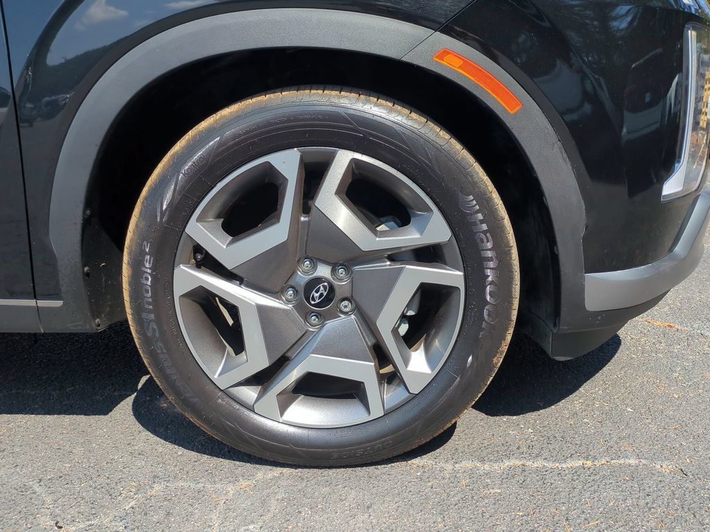Used 2024 Hyundai Palisade Limited AWD/4WD image 13