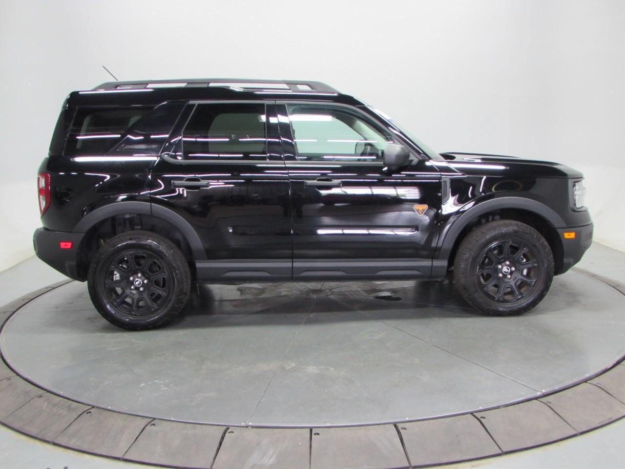 Certified 2025 Ford Bronco Sport Badlands AWD/4WD image 8