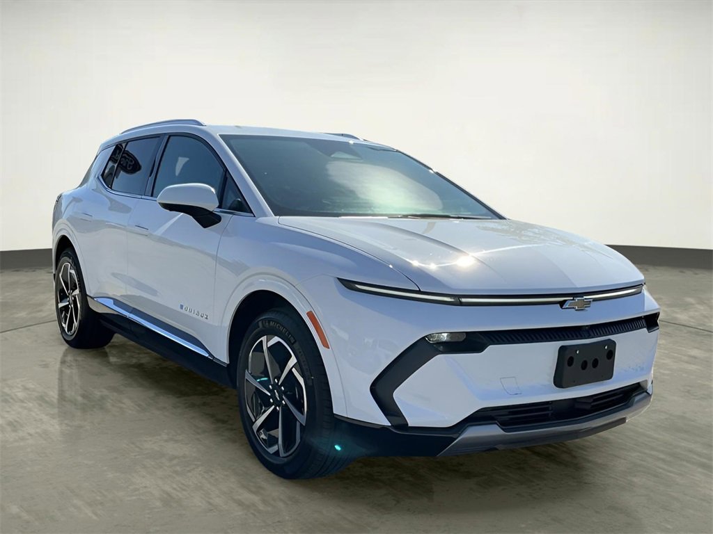 Used 2025 Chevrolet Equinox EV LT image 14