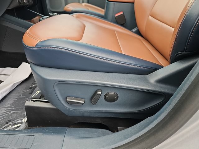 Certified 2022 Ford Maverick Lariat w/ Lariat Luxury Package AWD/4WD image 16