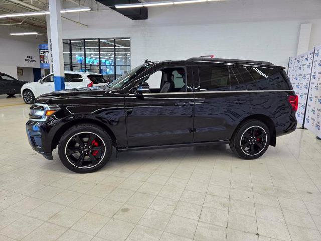 Certified 2024 Ford Expedition Limited AWD/4WD image 4