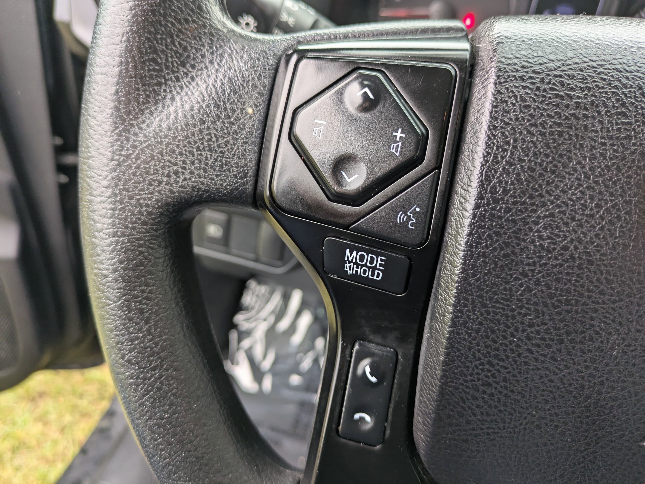 Used 2021 Toyota Tacoma SR image 15