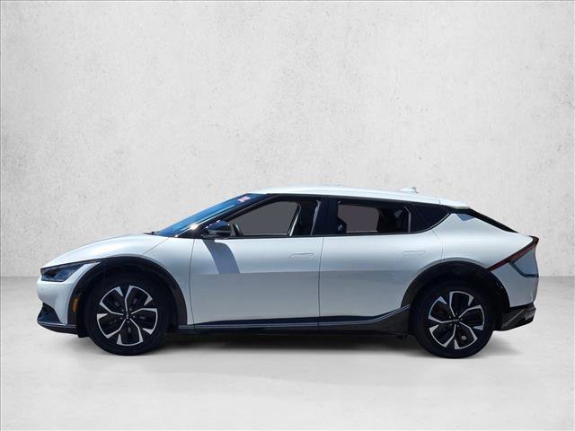 Used 2022 Kia EV6 Wind RWD image 5