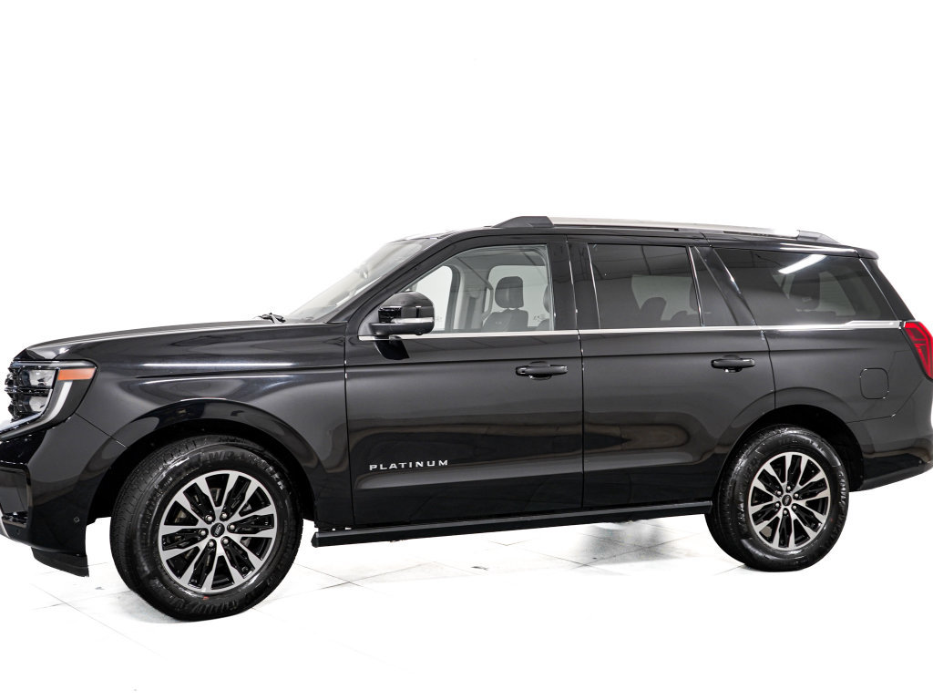 Certified 2025 Ford Expedition Platinum AWD/4WD image 4