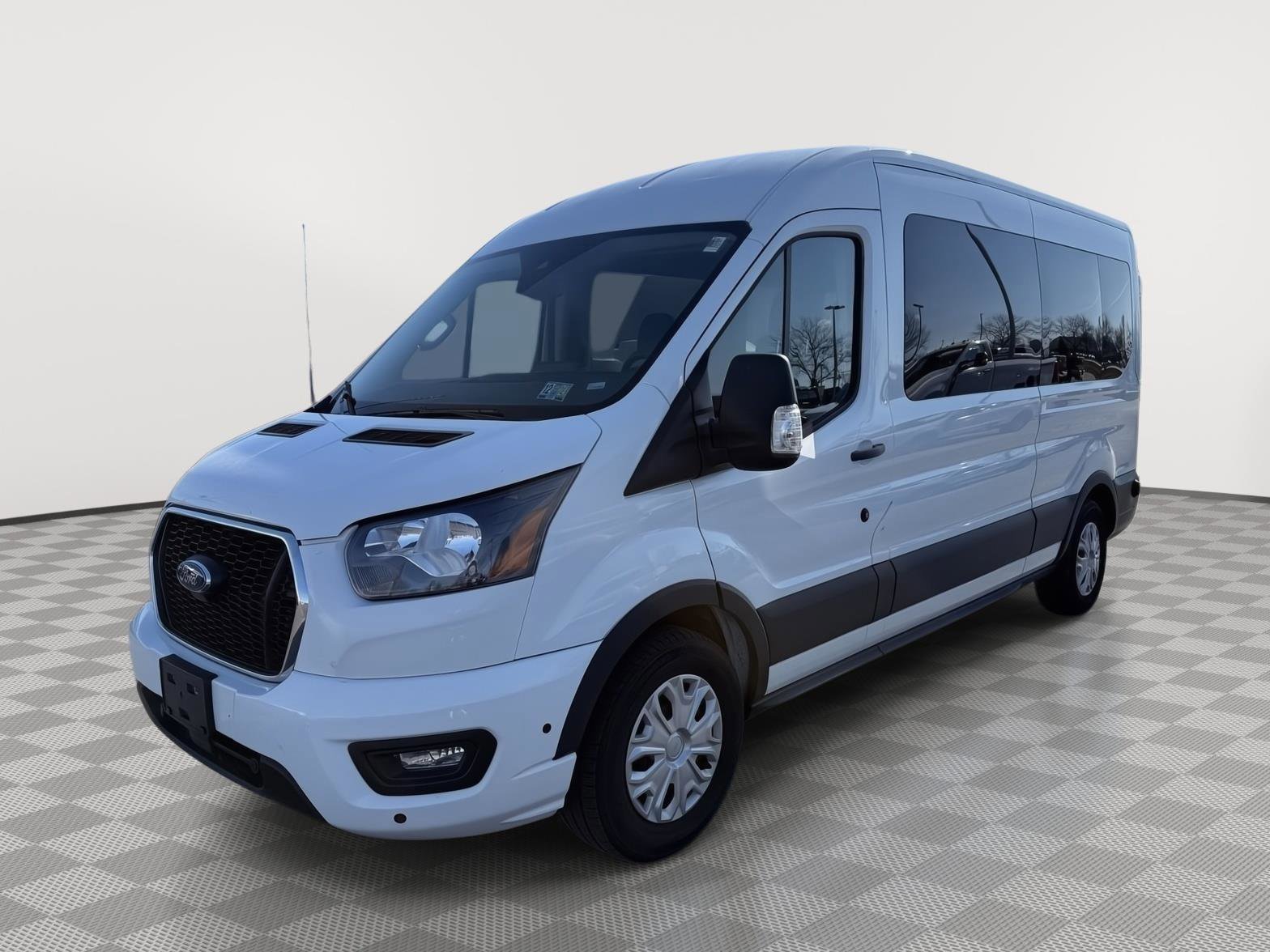 Certified 2024 Ford Transit 350 XLT image 2