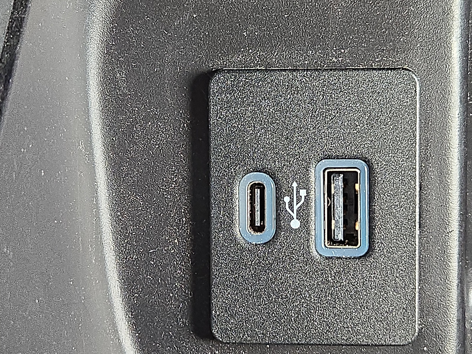 Certified 2023 Ford F150 XLT w/ Equipment Group 302A High image 21