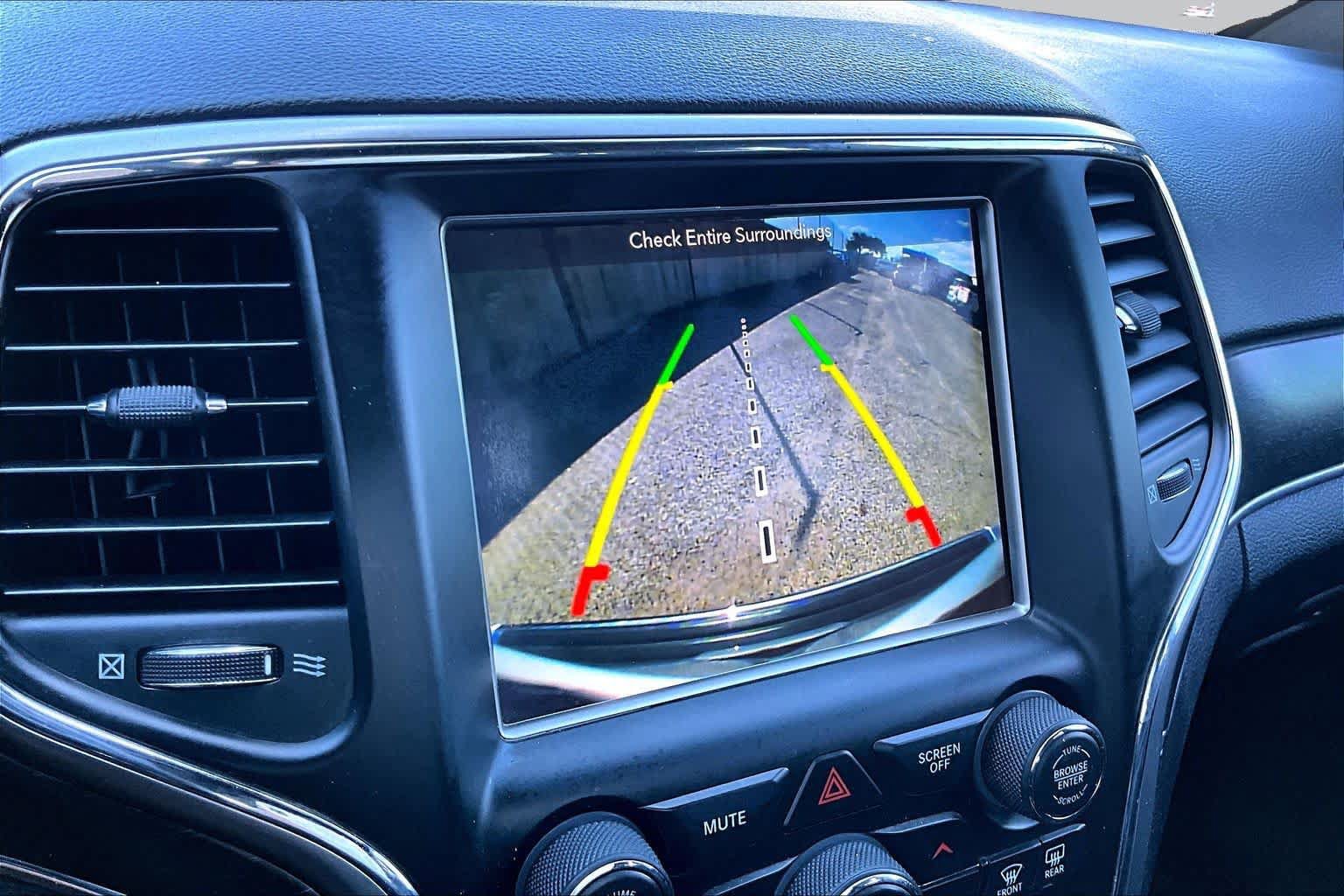 Used 2018 Jeep Grand Cherokee Limited RWD image 29