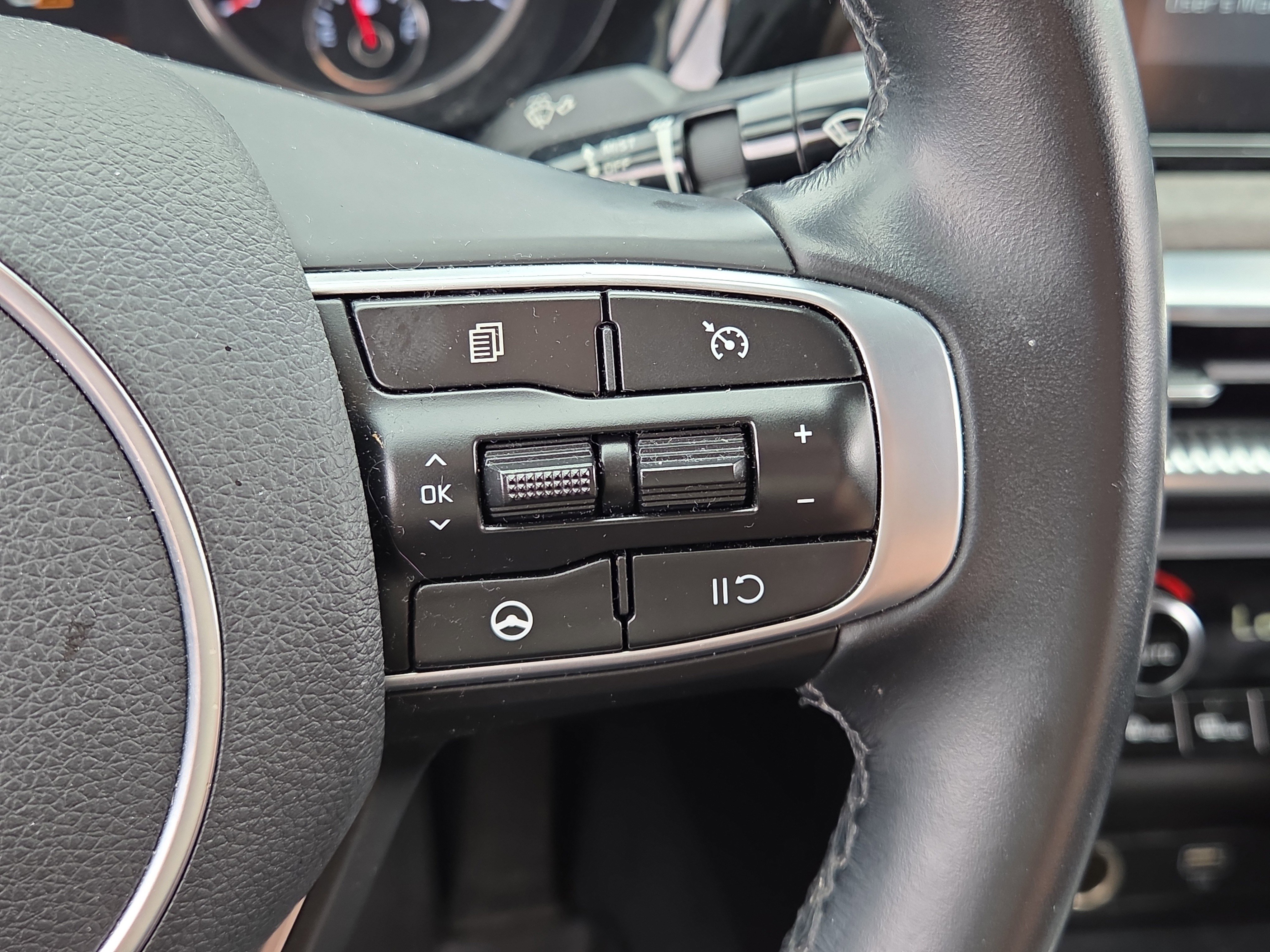 Used 2021 Kia K5 EX FWD image 20
