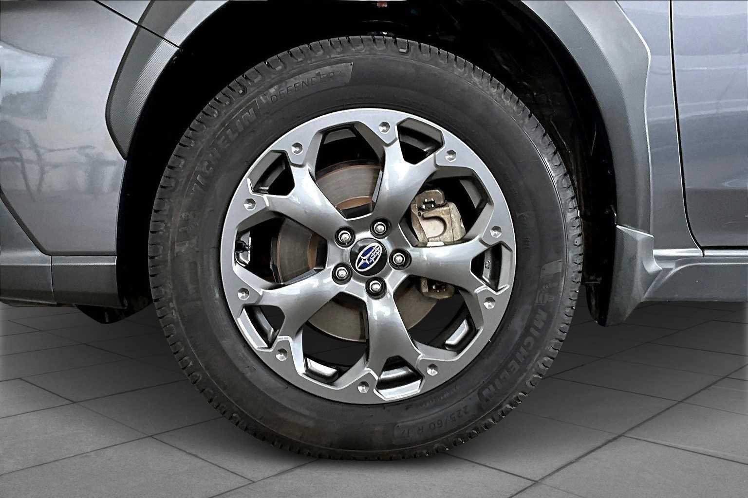 Used 2022 Subaru Crosstrek 2.5i Sport w/ Moonroof Package image 12