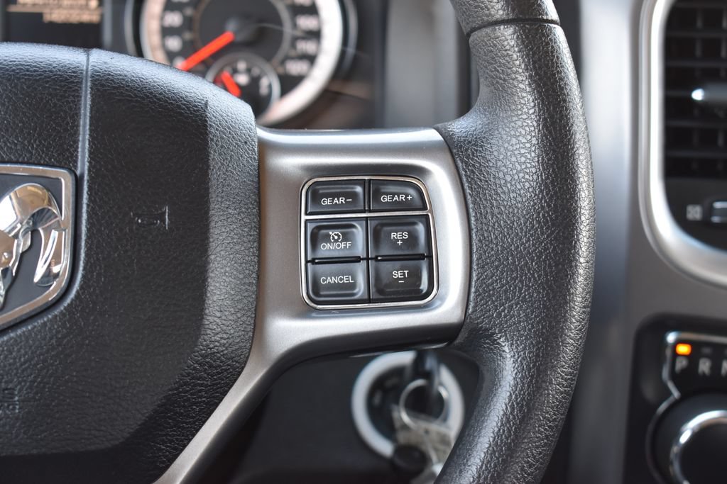 Used 2021 RAM 1500 Classic SLT AWD/4WD image 19